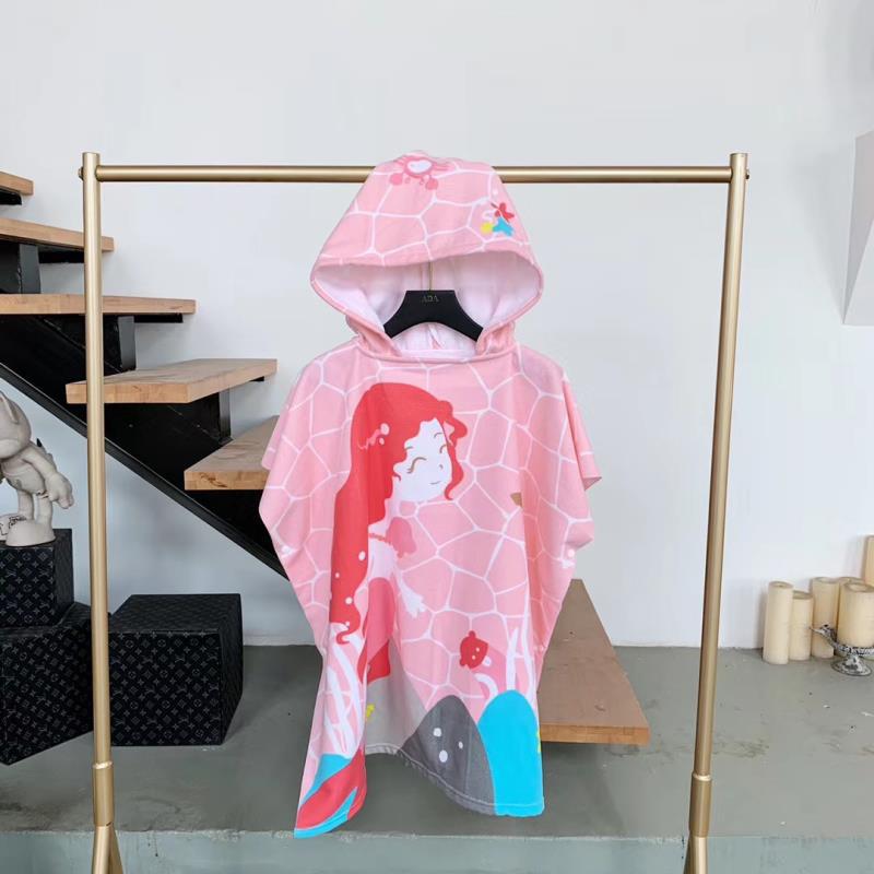 Large Kids Bath Towel Cape – Wearable Hooded Towel for Bath, Pool & Beach