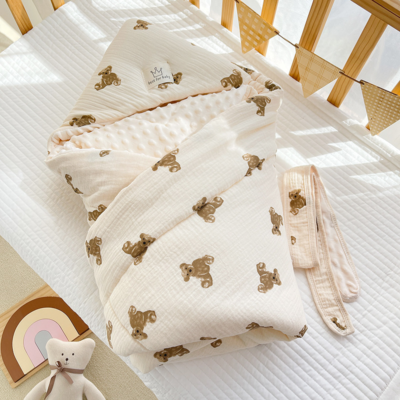 Cozy Animal Hug Quilt for Kids & Babies – Soft Crepe Cotton Blanket in Cute Designs